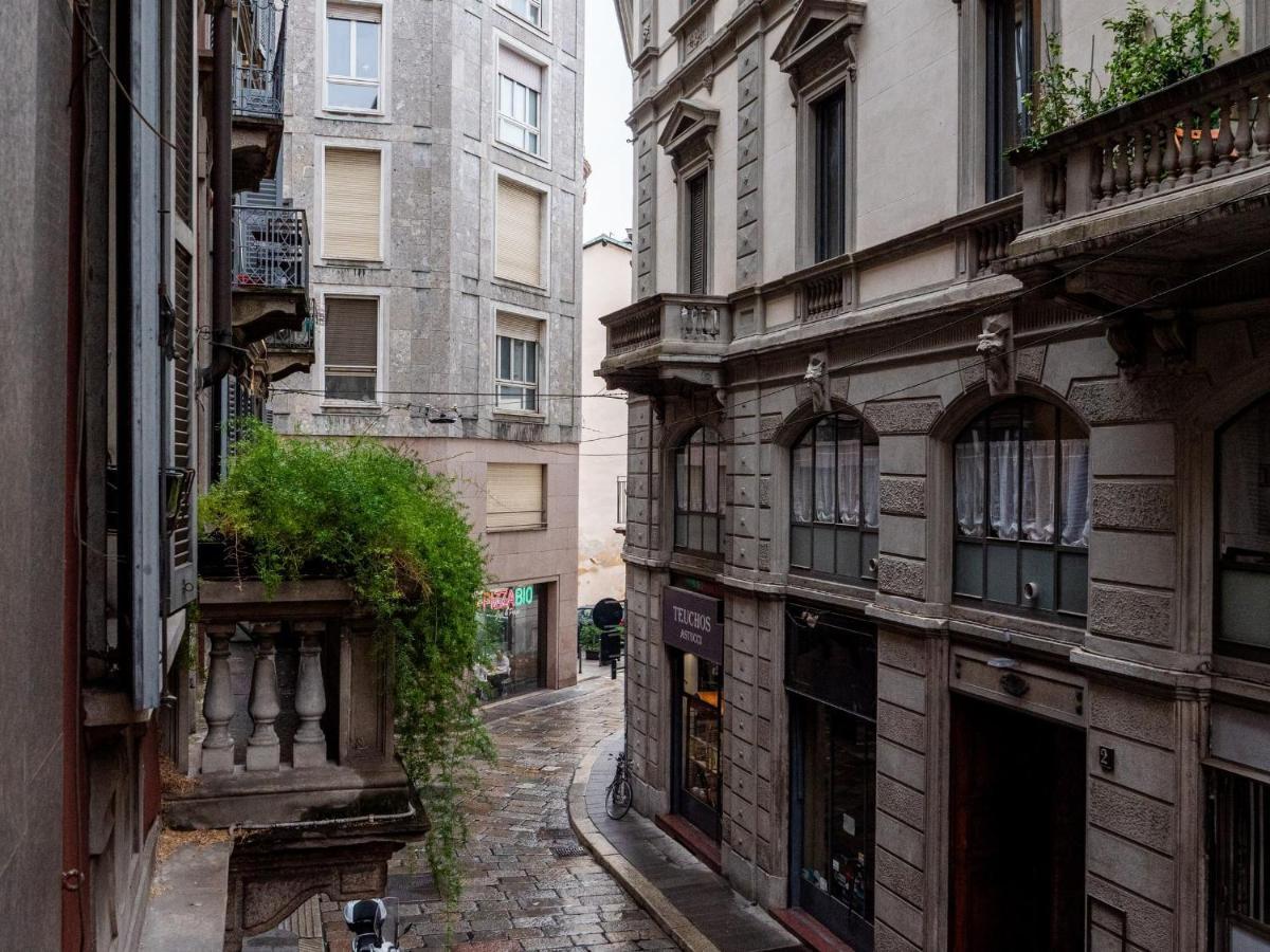 The Best Rent - Modern Duomo Apartment Milan Bagian luar foto